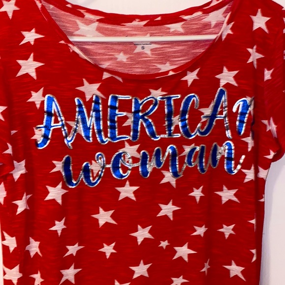 American Woman Casey Key Red W & B Tee Sz S - Picture 2 of 6